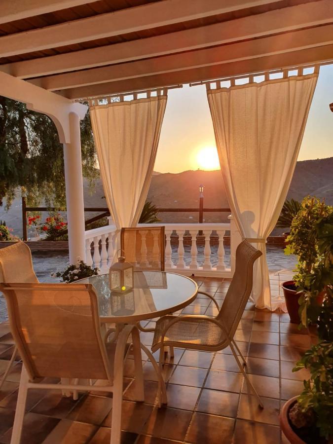 Cortijo La Rijana Villa Sayalonga Ngoại thất bức ảnh
