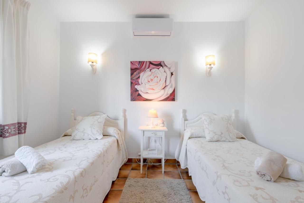 Cortijo La Rijana Villa Sayalonga Ngoại thất bức ảnh