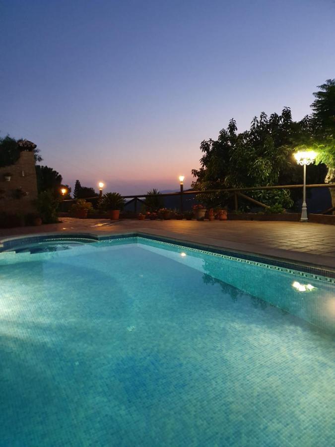Cortijo La Rijana Villa Sayalonga Ngoại thất bức ảnh