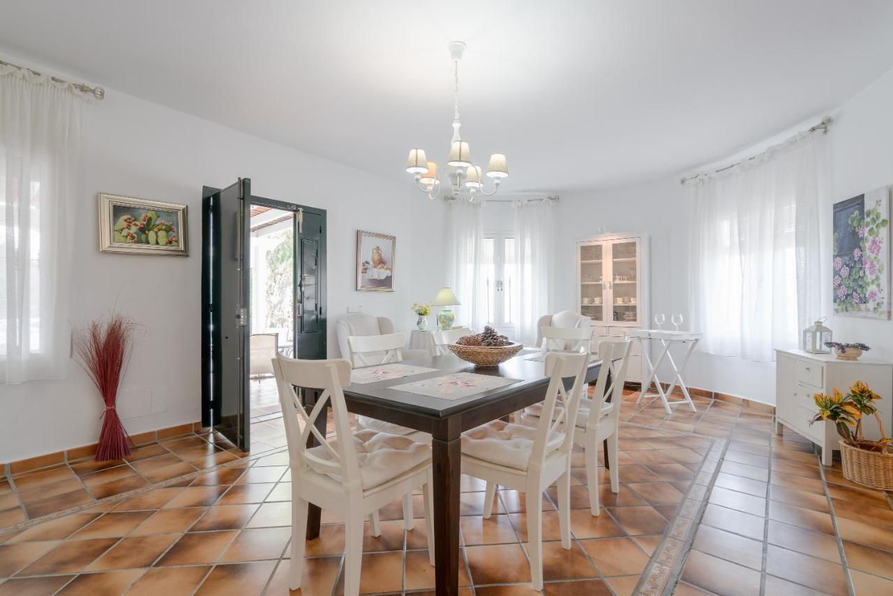 Cortijo La Rijana Villa Sayalonga Ngoại thất bức ảnh
